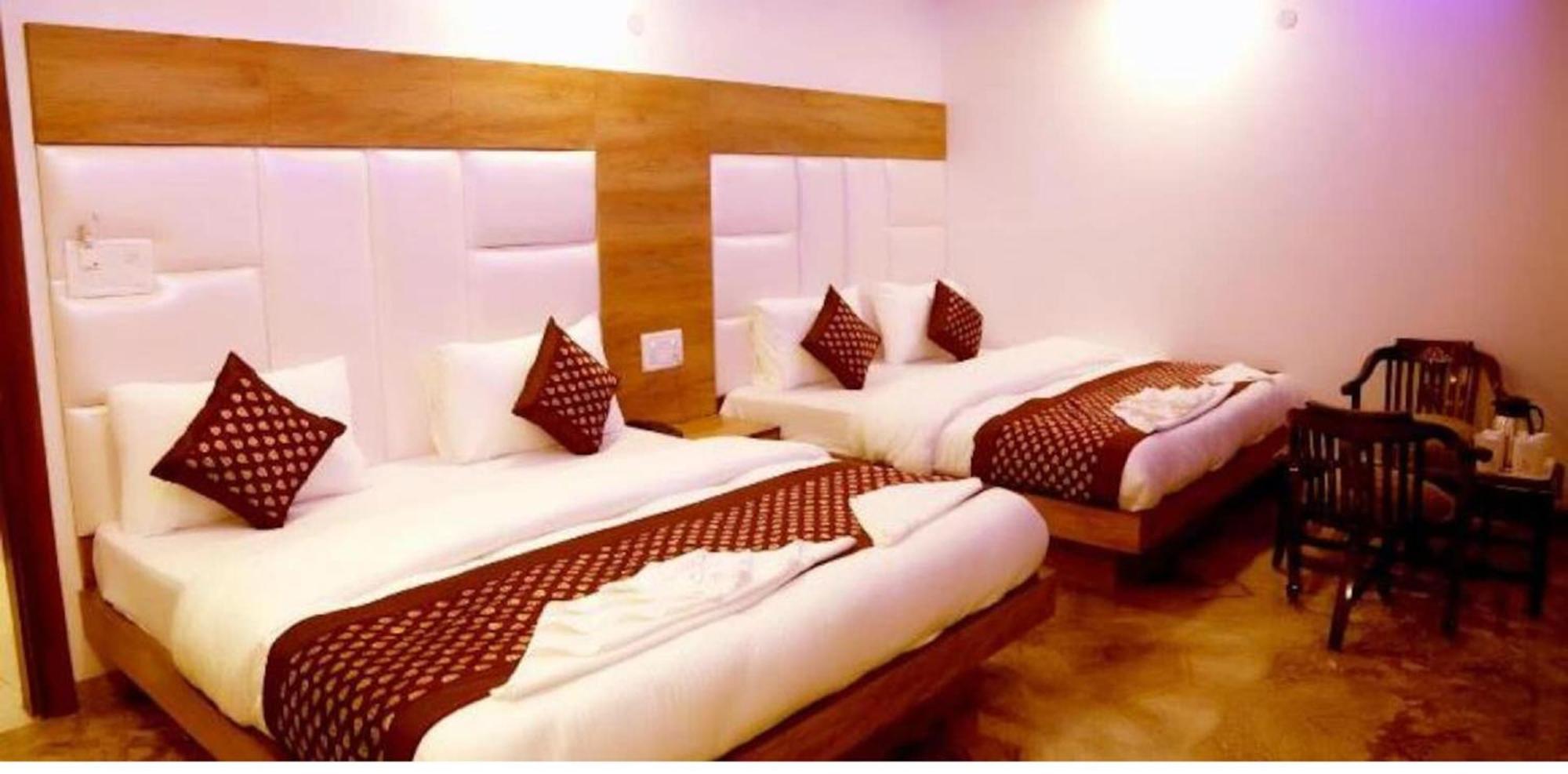 Hotel True Stay At New Delhi Railway Station Exterior photo