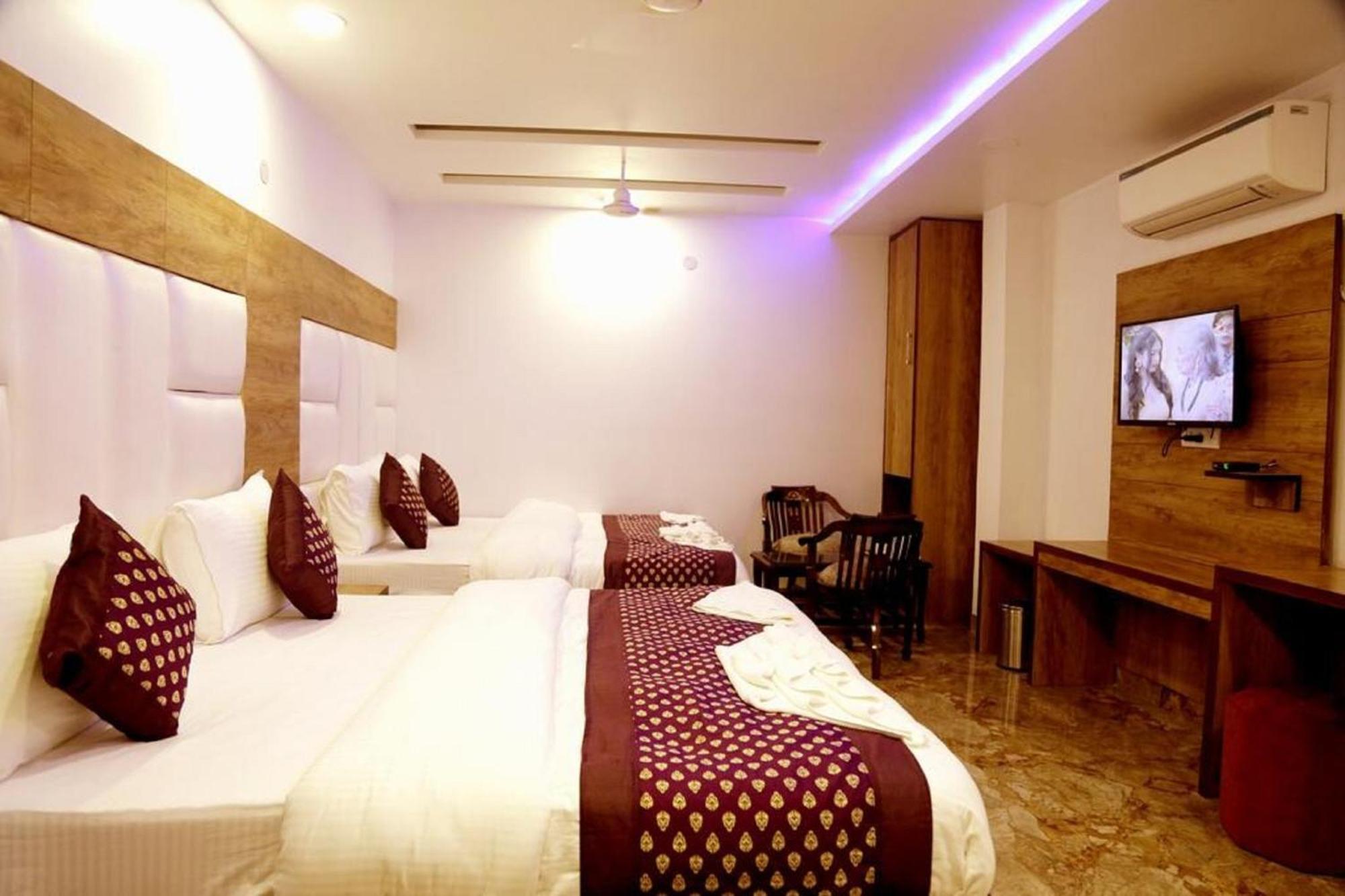 Hotel True Stay At New Delhi Railway Station Exterior photo