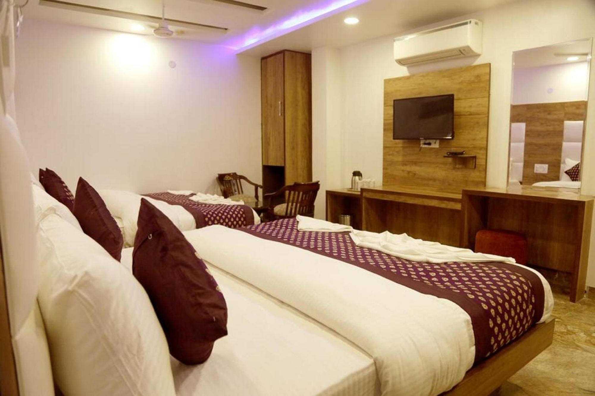Hotel True Stay At New Delhi Railway Station Exterior photo